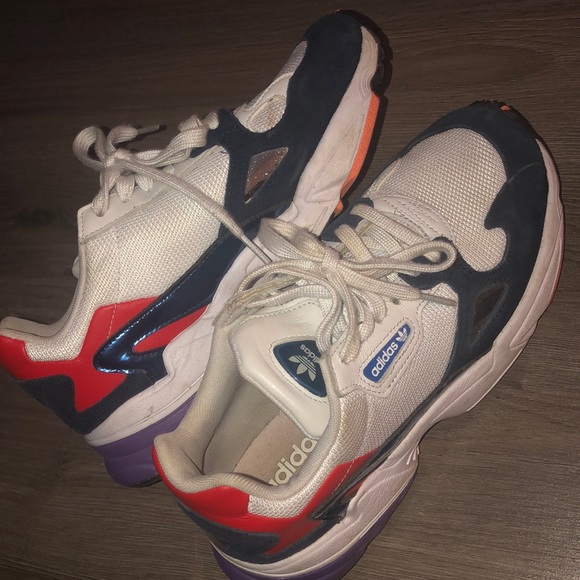 Adidas Falcons!! - Picture 2 of 2